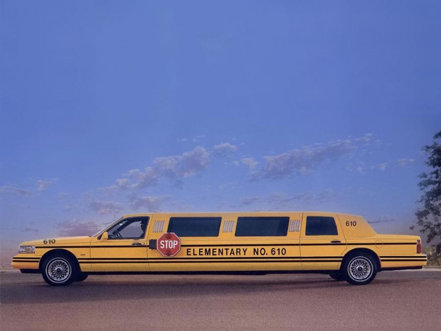 Lincoln Town Car School Bus Limousine '1995